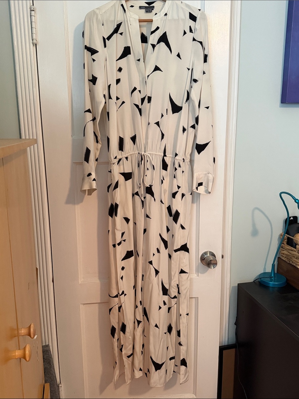 Vince Black and White Abstract Print Silk Maxi Dress with Pockets!